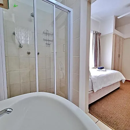 Fairway Holiday Accommodation Hermanus Buitenkant foto